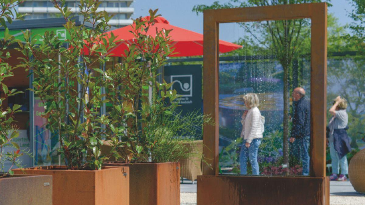 Wasservorhang AQUA RAIN als Ausstellungsobjekt auf einer Gartenschau 