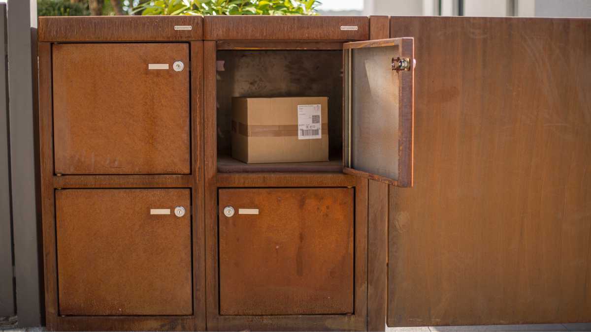 Paketbox POSTALE als 4er-Kombination