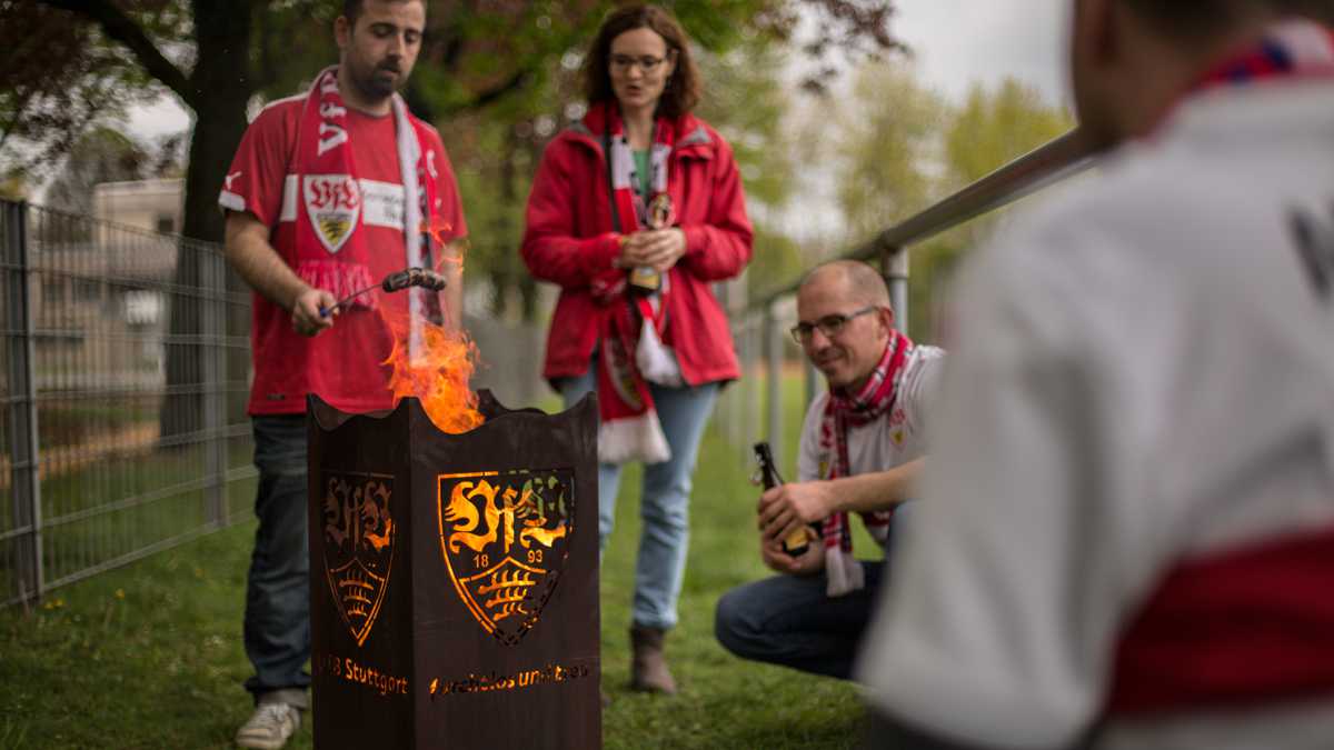 VfB Stuttgart Feuerkorb Fan Fire