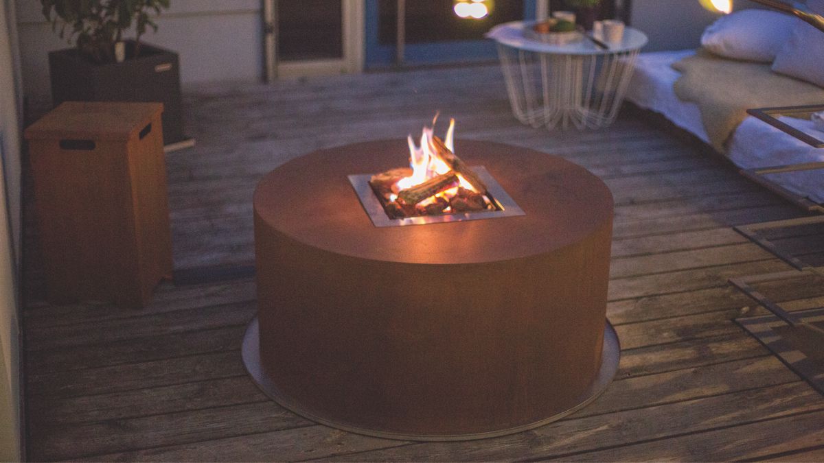 Runder Grill ARGOS mit Gasfeuer