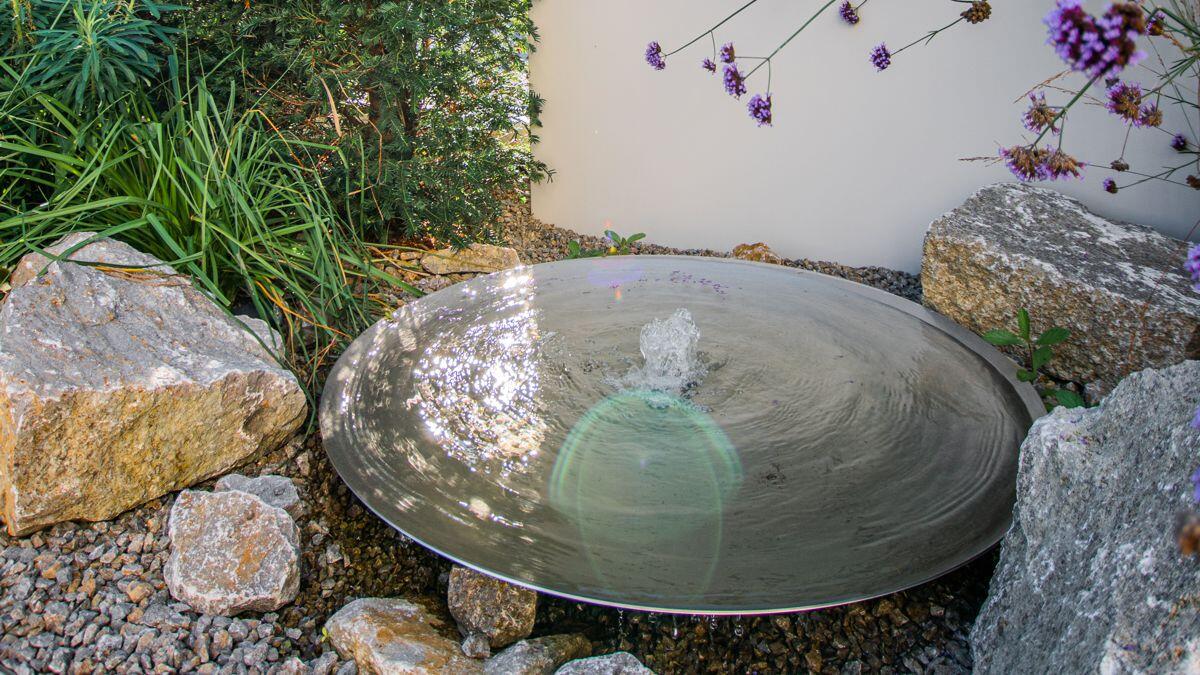 Schalenbrunnen AQUA BOWL aus Edelstahl