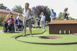 Experience mini-golf with elements from Gartenmetall